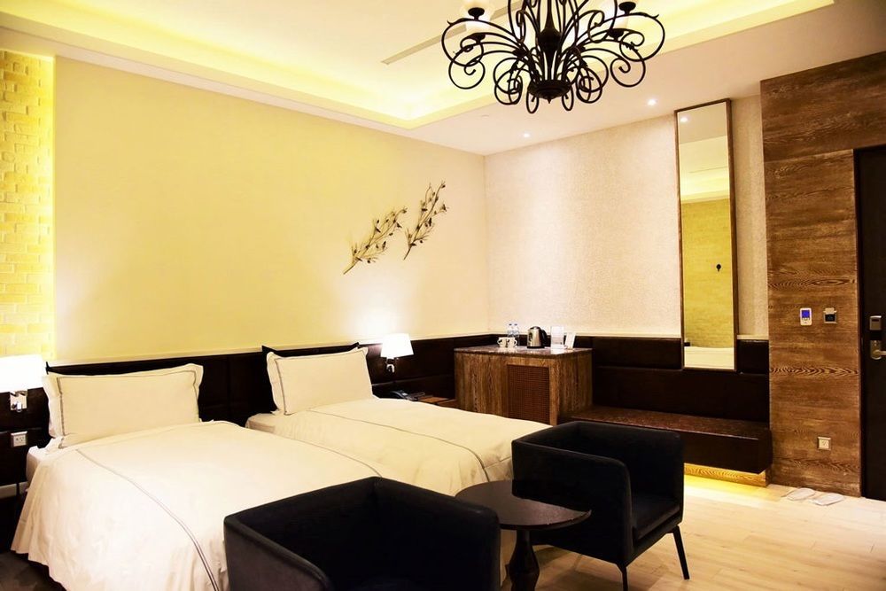 The Castle Ballet Taichung A Boutique Hotel Экстерьер фото