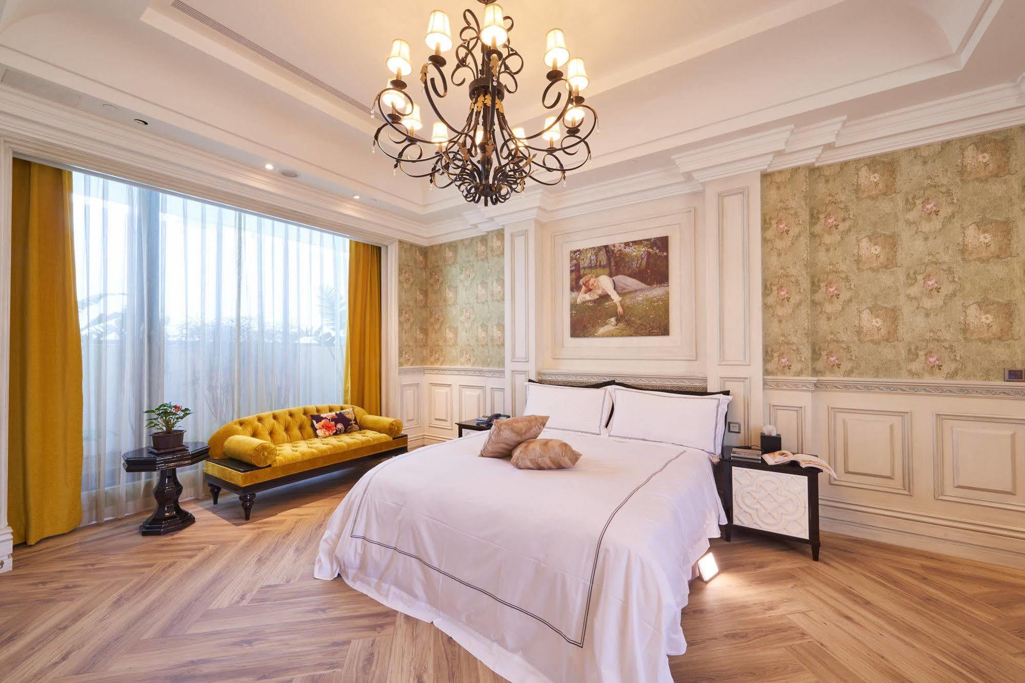 The Castle Ballet Taichung A Boutique Hotel Экстерьер фото