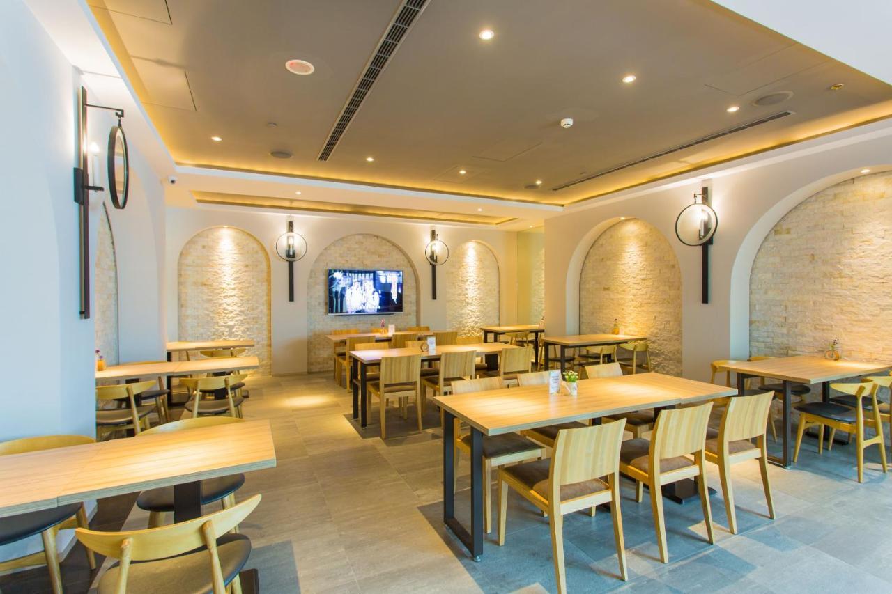 The Castle Ballet Taichung A Boutique Hotel Экстерьер фото